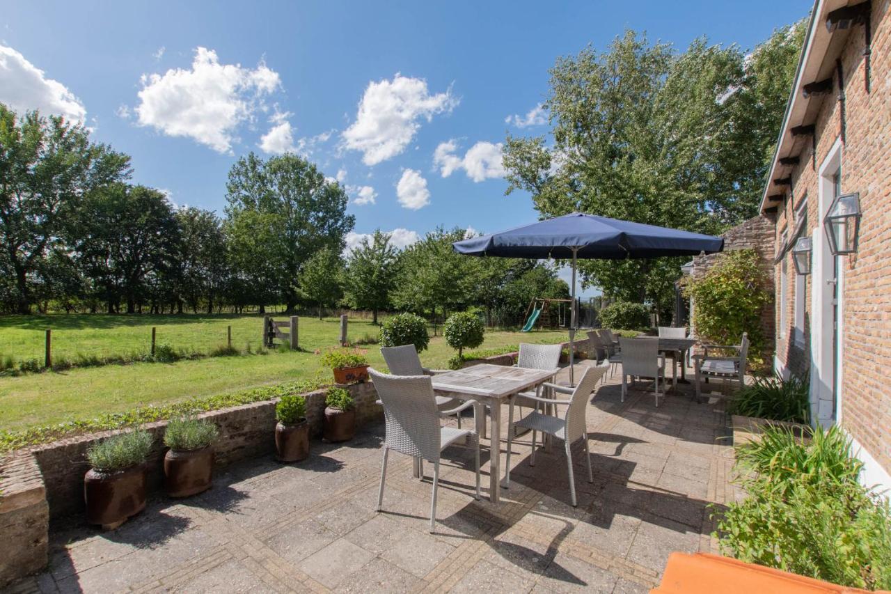 Vila Landelijk Gelegen Familieboerderij Oudelande Exteriér fotografie