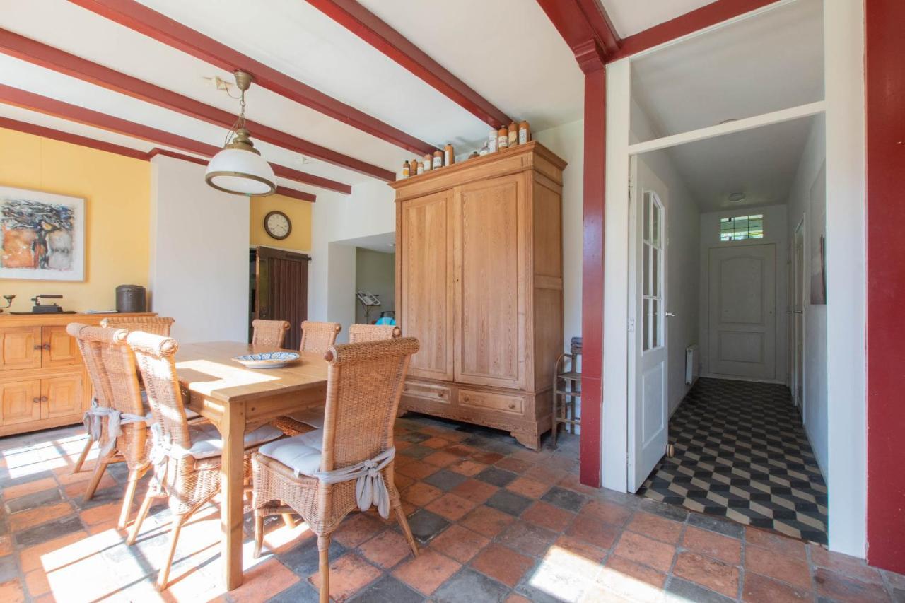 Vila Landelijk Gelegen Familieboerderij Oudelande Exteriér fotografie