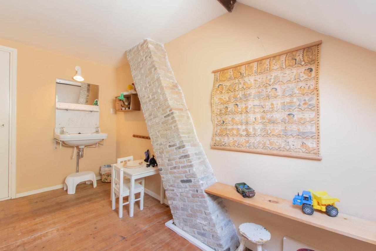 Vila Landelijk Gelegen Familieboerderij Oudelande Exteriér fotografie