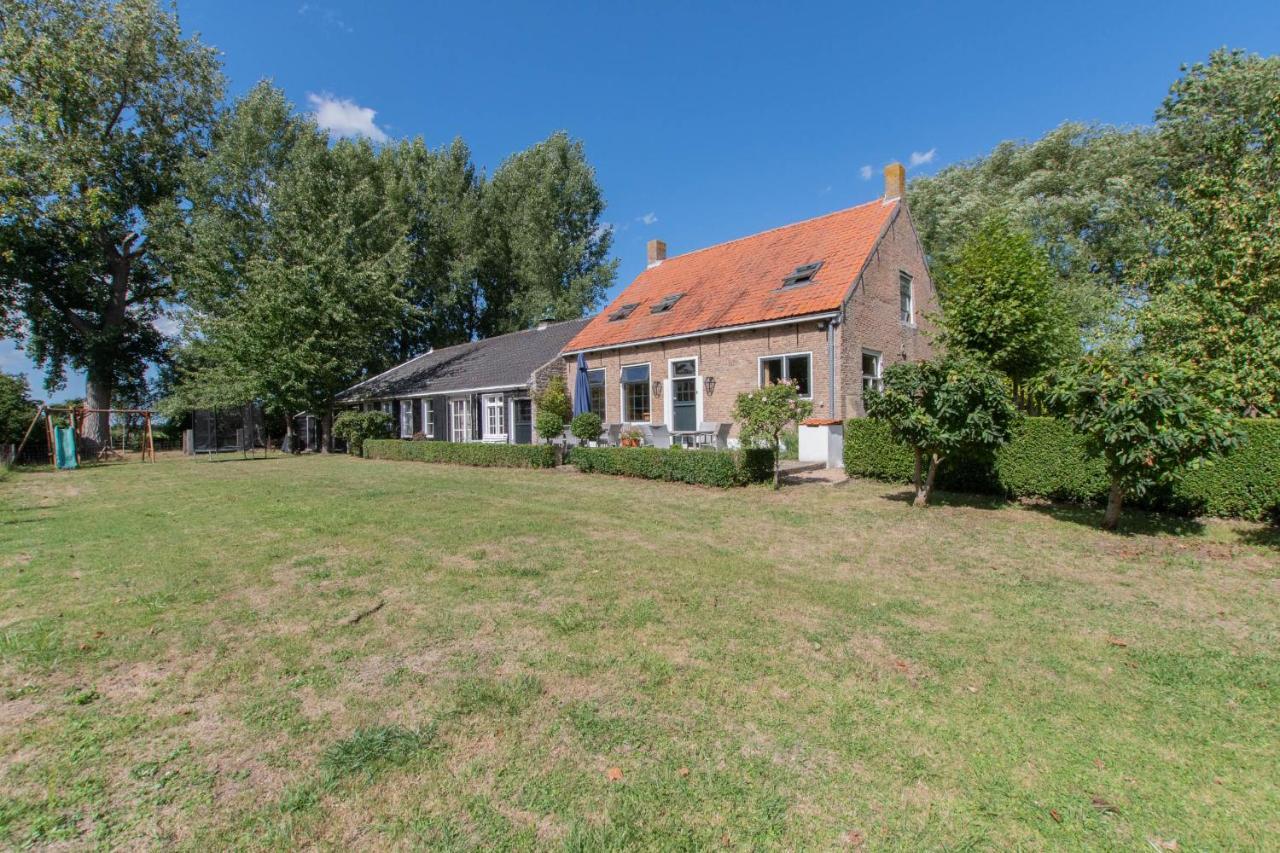 Vila Landelijk Gelegen Familieboerderij Oudelande Exteriér fotografie