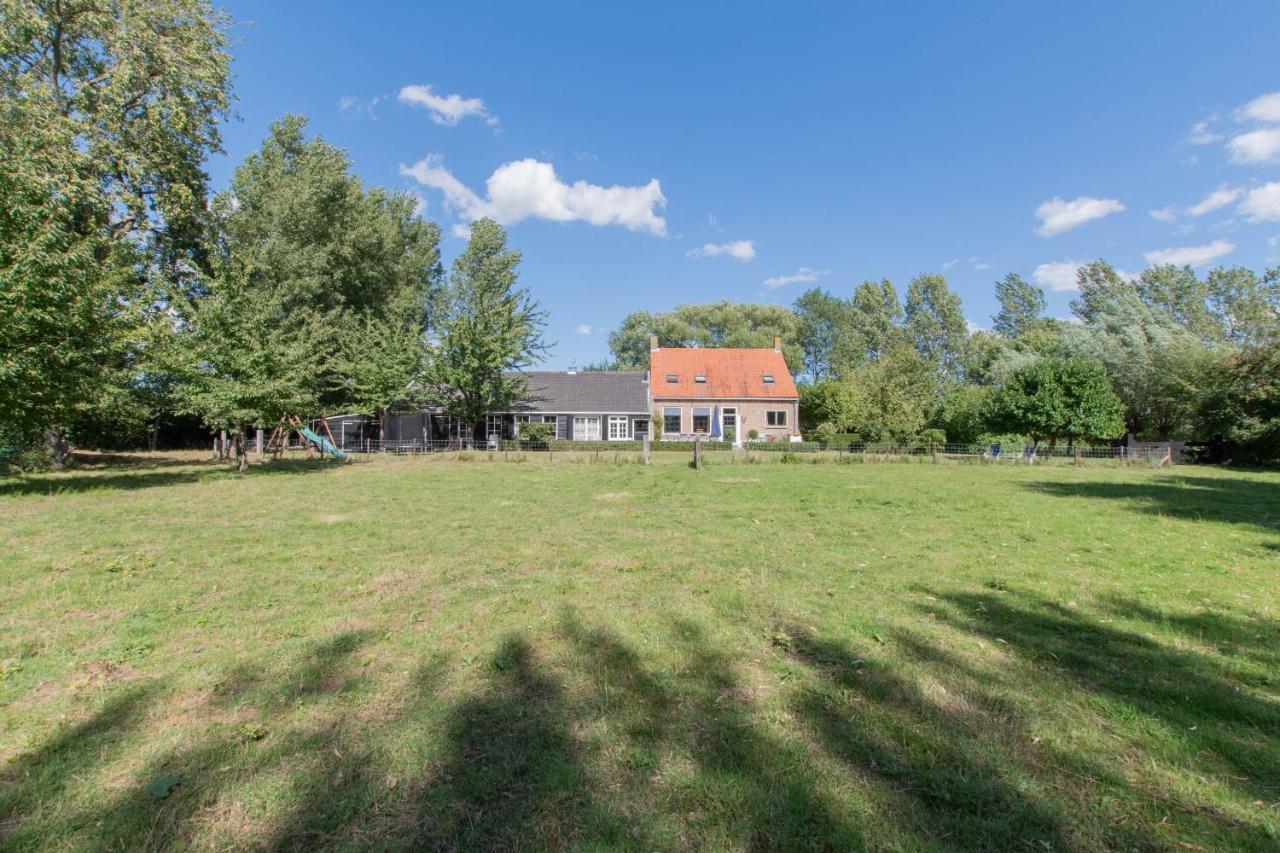 Vila Landelijk Gelegen Familieboerderij Oudelande Exteriér fotografie