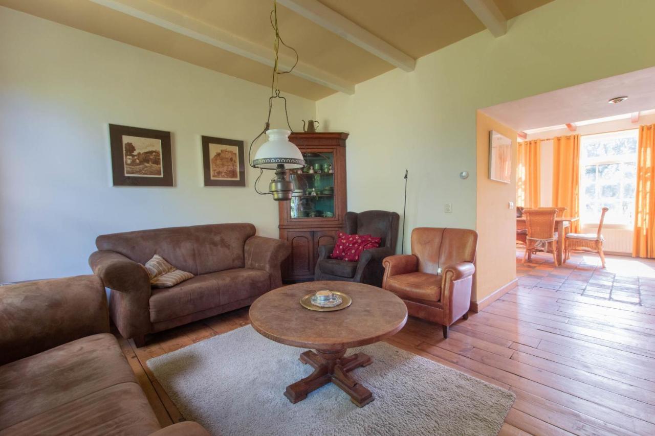 Vila Landelijk Gelegen Familieboerderij Oudelande Exteriér fotografie