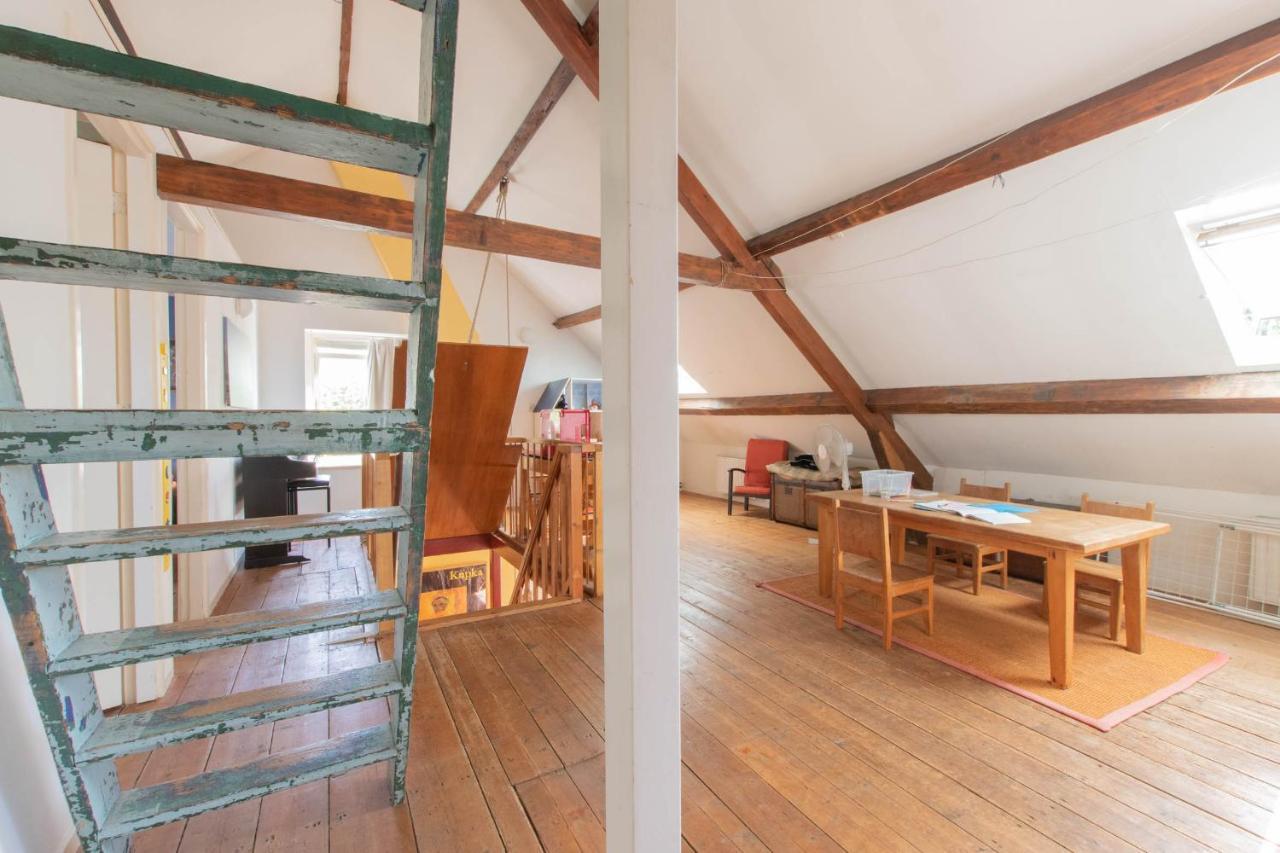 Vila Landelijk Gelegen Familieboerderij Oudelande Exteriér fotografie