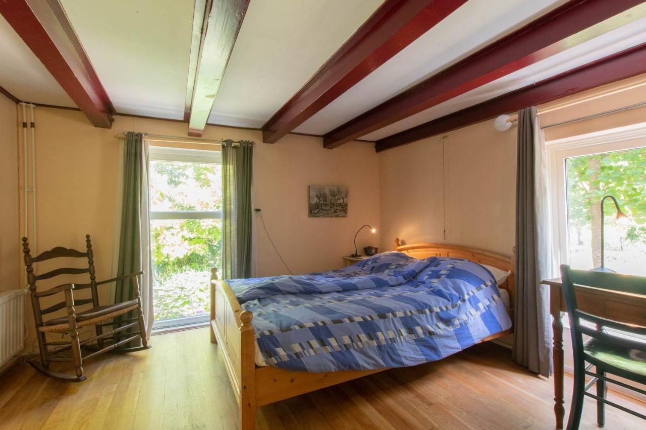 Vila Landelijk Gelegen Familieboerderij Oudelande Exteriér fotografie